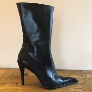 Women’s stiletto boot